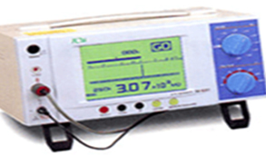 절연저항 측정기/내전압 측정기 장비 사진